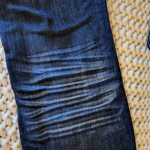 Trademark H jeans - Picture 9 of 10